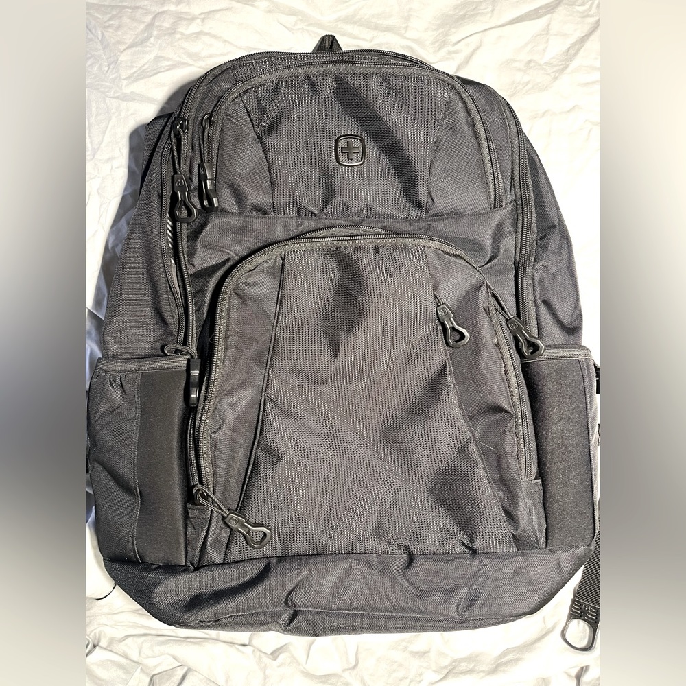 Swiss Gear 5698 Laptop Backpack 17”